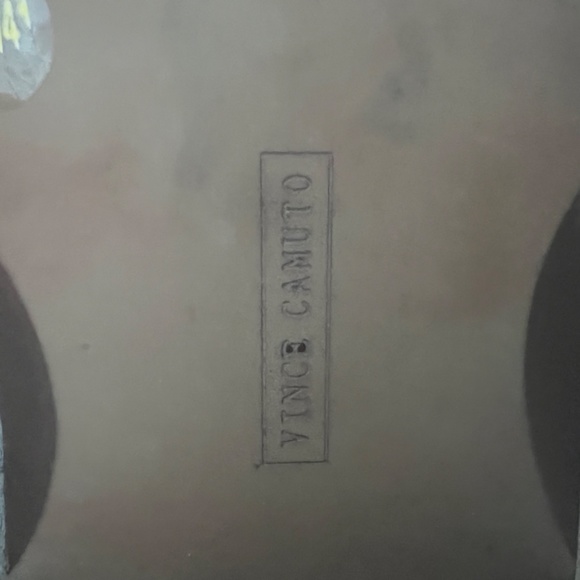 Vince Camuto suede booty size 9.5 W - Picture 6 of 6